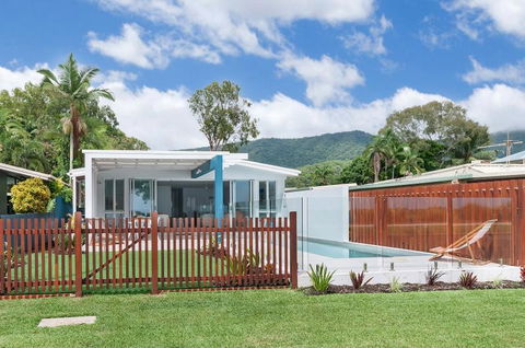 Arlington Beach House - VIC Tourism 1