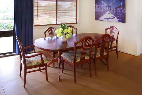 Armidale Motel - VIC Tourism 2