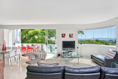 Artis, Noosa Heads - VIC Tourism 2