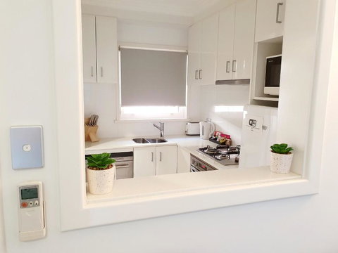 M4 West Perth Studio Apartment Near Kings Park - VIC Tourism 2