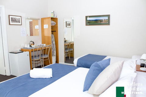 Mansfield Travellers Lodge - VIC Tourism 1