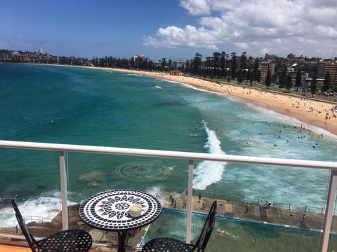 Manly Waterfront Beach Stay - VIC Tourism 0