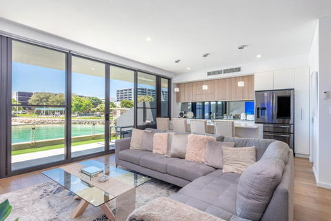 Maraboo Island Beachfront Villa - VIC Tourism 2