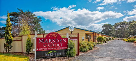 Marsden Court Apartments Now Incorporating Marsden Court And Sharonlee Strahan Villas - VIC Tourism 0