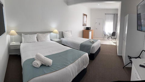 Mia Motel - VIC Tourism 2