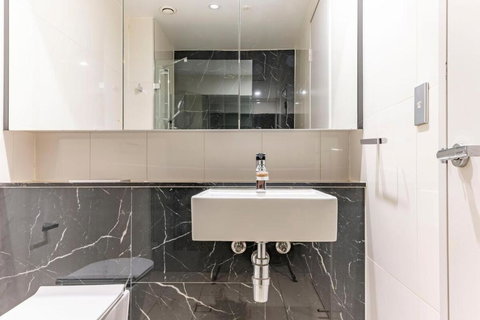 Modern 2B With Loft Bed Parking Central Mascot - VIC Tourism 1