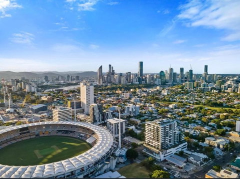 Modern Meets The Gabba - VIC Tourism 1