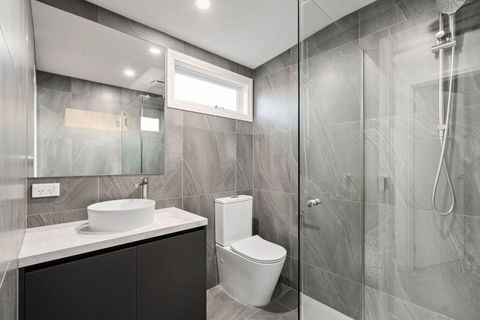Modern Stylish Home - Walk To Beach - VIC Tourism 2