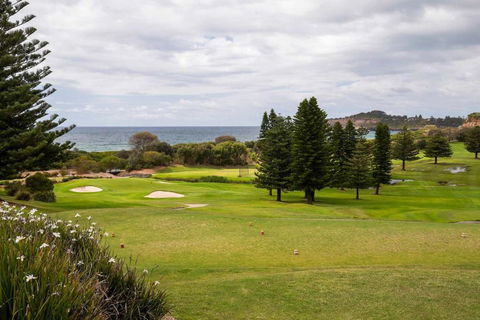 Mona Vale Surf To Tee - VIC Tourism 2