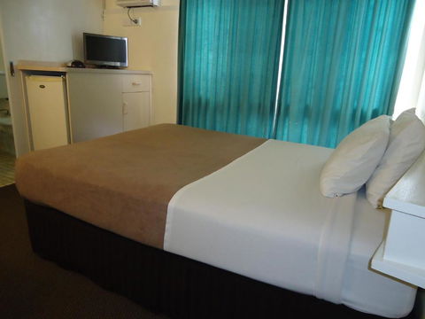 Moondarra Motel - VIC Tourism 2