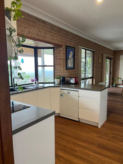 Mountain Hideaway Blue Mountains - VIC Tourism 2