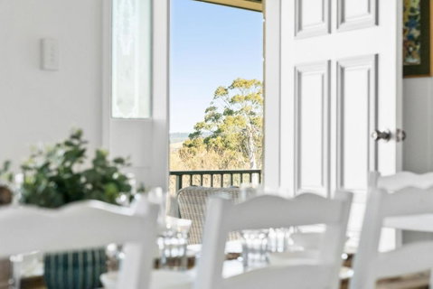 Mountain Views Milton - VIC Tourism 1