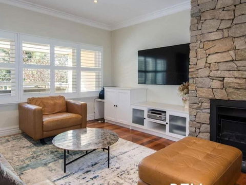 MtDandenong1378 - VIC Tourism 3