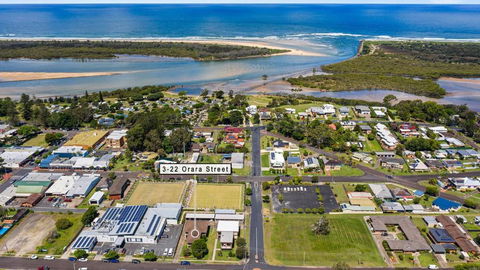 Myee Court - VIC Tourism 0