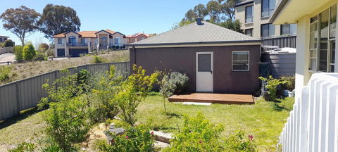 Nature In Town Studio Granny Flat - VIC Tourism 1