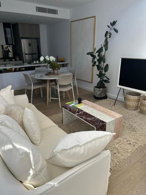 New & Modern Loft 1bd W/Pool&Gym - VIC Tourism 0