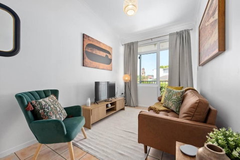 New Farm Nest- 2Bed 1Bath Balcony - VIC Tourism 1