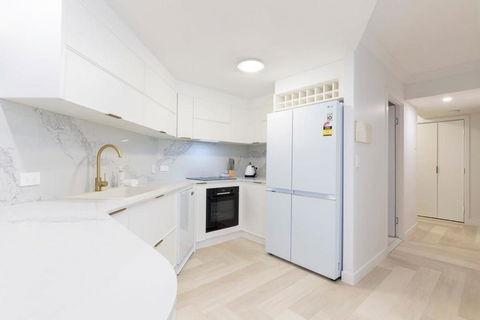 New Lux Apt Opposite Buddina Patrolled Beach - VIC Tourism 2