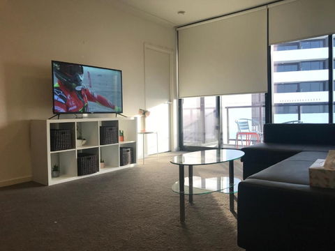 New Luxurious Skyview 2Bedroom Apartment Liverpool - VIC Tourism 1