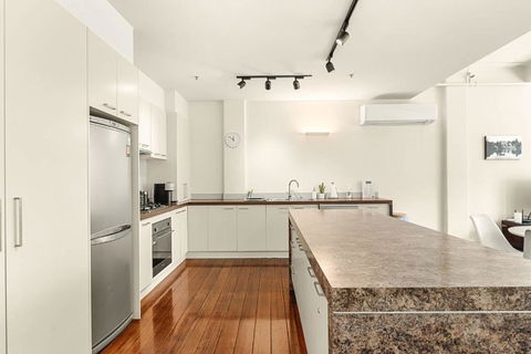 New York Style Apartment In The Heart Of Bendigo - VIC Tourism 1