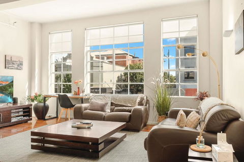 New York Style Apartment In The Heart Of Bendigo - VIC Tourism 0