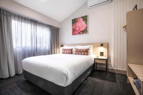 Nightcap At Ferntree Gully Hotel Motel - VIC Tourism 3