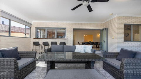 Newport Retreat - VIC Tourism 2