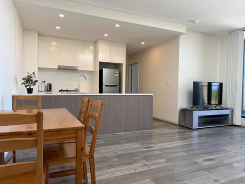 Nice And Clean Apartment With Free Netflix And Parking - VIC Tourism 0