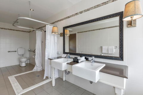 Nimbo Fork Lodge - VIC Tourism 1