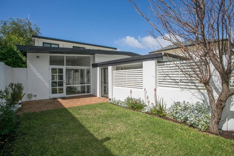 NOR214 - Northstead Coastal Charm - VIC Tourism 2
