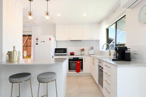 North Facing Gem - VIC Tourism 3