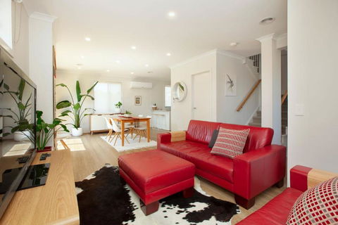 Northside Townhouse Geelong - VIC Tourism 2