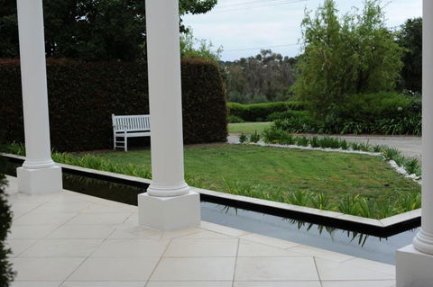 Norwood House Motel & Receptions - VIC Tourism 1