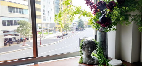 NYC Loft Brisbane, Free Parking! - VIC Tourism 1