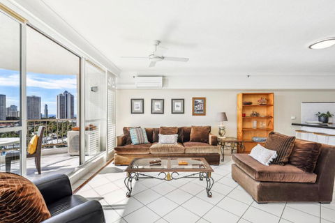 Ocean Facing 1-Bed With Ocean Pool & Tennis Court - VIC Tourism 1
