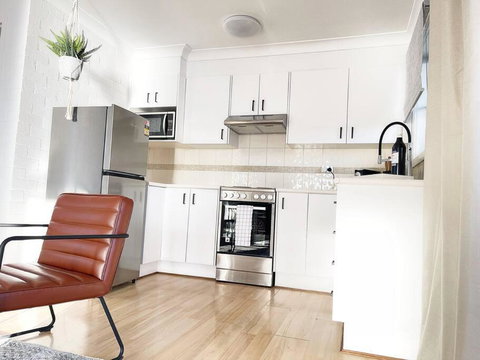 OCEAN MIST - DIRECT BEACHFRONT ON CASEYs BEACH - VIC Tourism 1