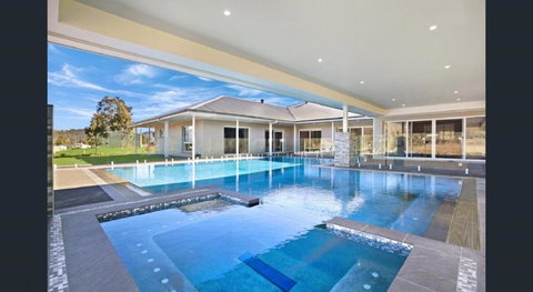 ON Keppies - BnB - Family Farm & Wedding Guest Accommodation Paterson NSW - VIC Tourism 2