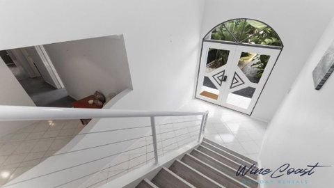 Ocean Views And Vineyards By Wine Coast Holiday Rentals - VIC Tourism 2