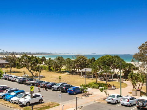 Ocean Views At Nor Nor East 201 - VIC Tourism 3