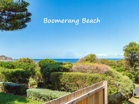 Oceanside 18 - VIC Tourism 0