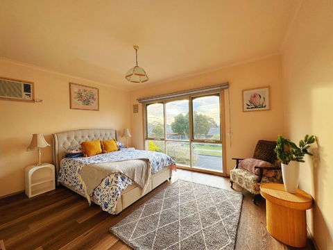 Oceanview 4B2B Two-story House With Big Balcony! - VIC Tourism 1