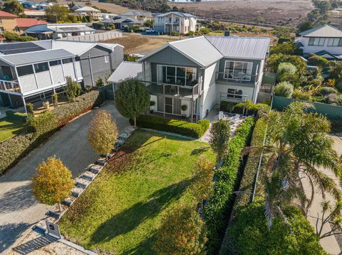 Oceanview At Encounter - 4BR Family Escape - VIC Tourism 2