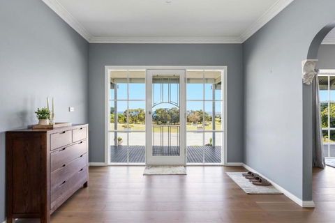 Oceanview On The Hill - VIC Tourism 2