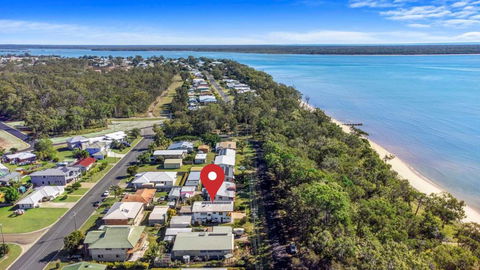 OceanViews On Burrum Whole - VIC Tourism 1