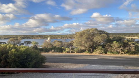 Off The Net - New Listing - Esplanade Property With Views Of The Channel - VIC Tourism 0