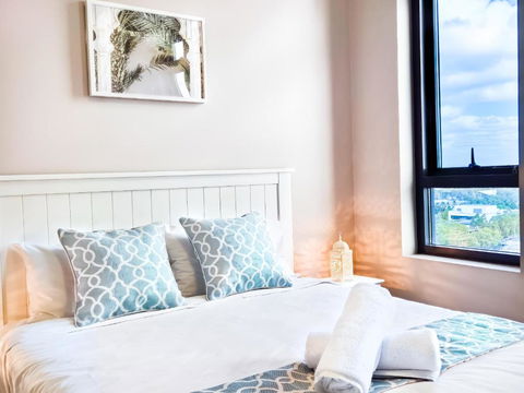 Olympic Park Escape 2BR W Gym, Pool & Free Parking - VIC Tourism 2