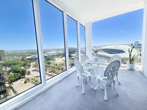 Olympic Park Escape 2BR W Gym, Pool & Free Parking - VIC Tourism 3