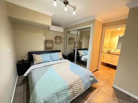 One Bedroom Studio - VIC Tourism 0