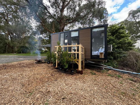 Orange 1 By Tiny Away - VIC Tourism 3