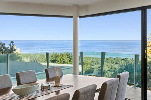 Orton Oceanview Luxury Retreat - VIC Tourism 2